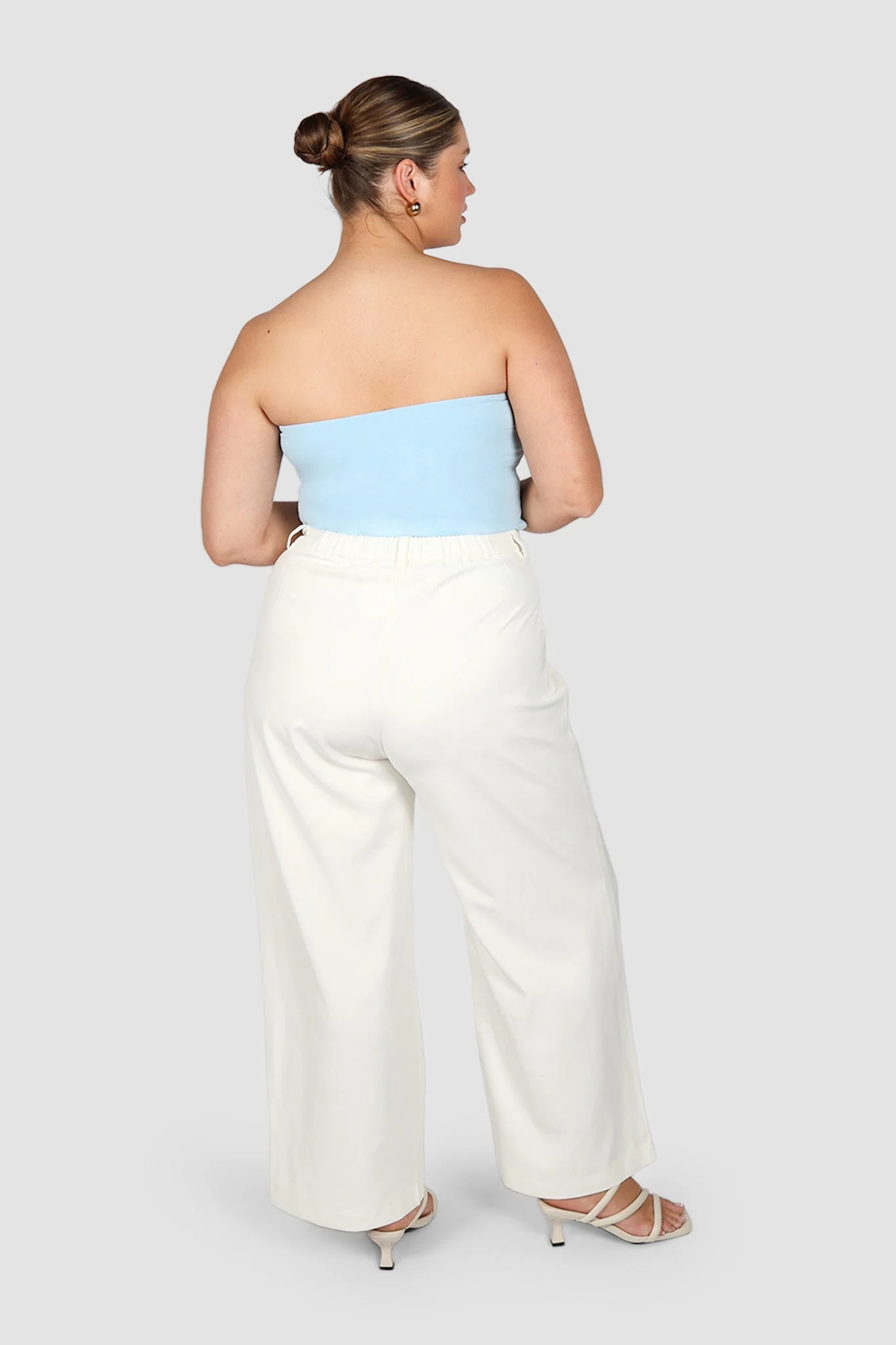 APRIL TOP SOFT BLUE - Image 5
