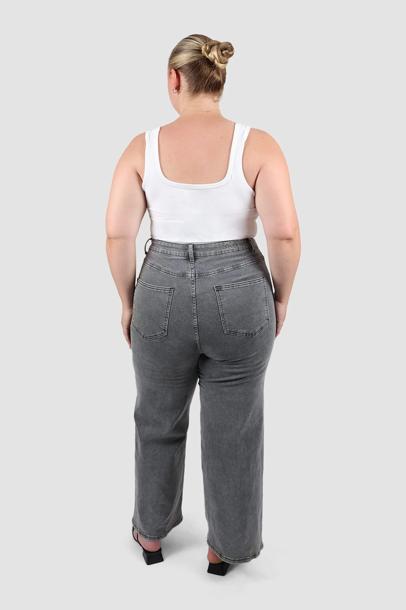 AXEL JEANS GREY WASH - Image 5