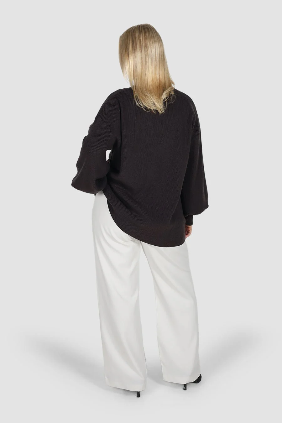 CORLEN OVERSIZED KNIT CHARCOAL - Image 7