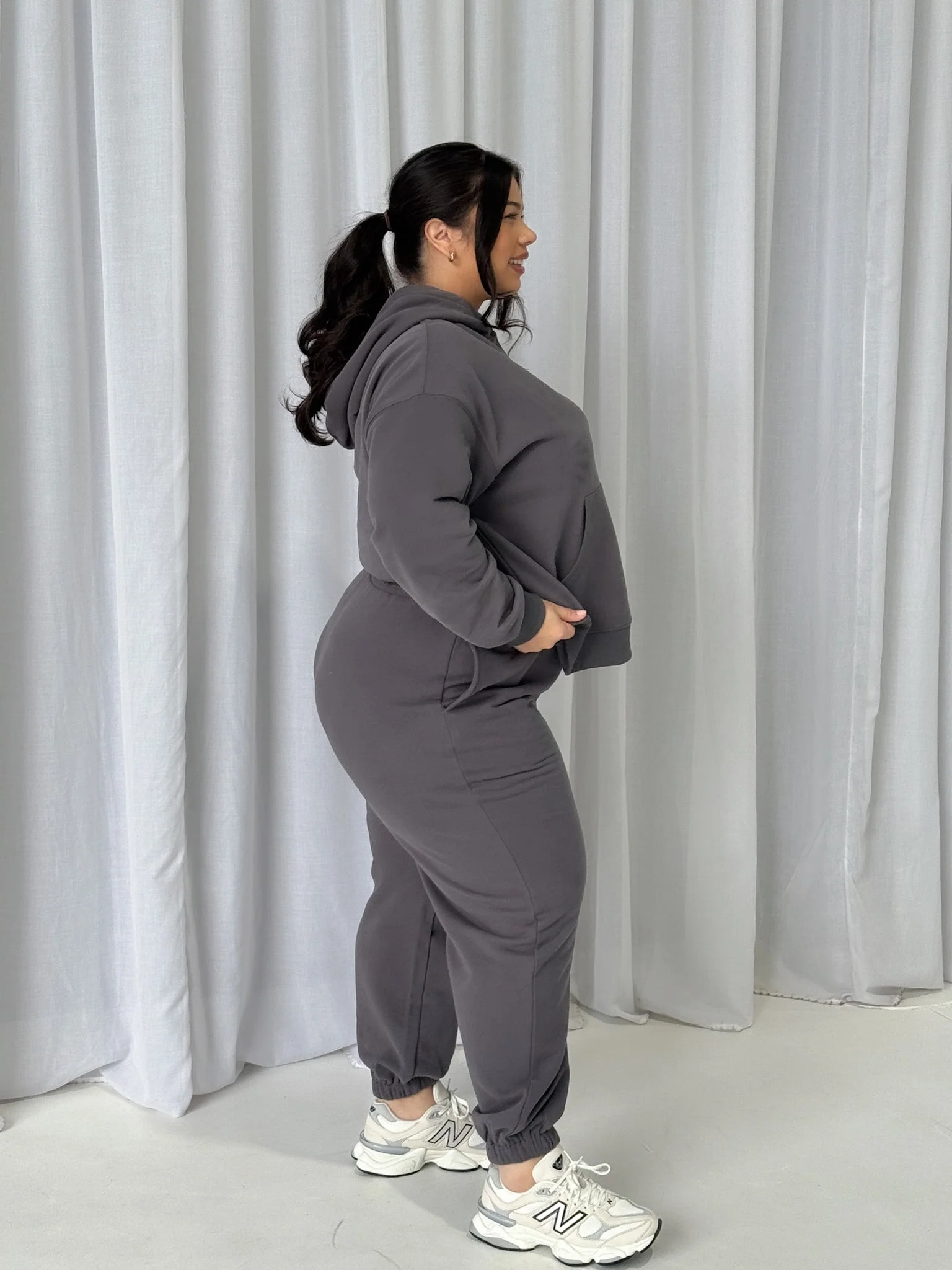 FAYT LOGO CUFF SWEATPANT CHARCOAL - Image 7