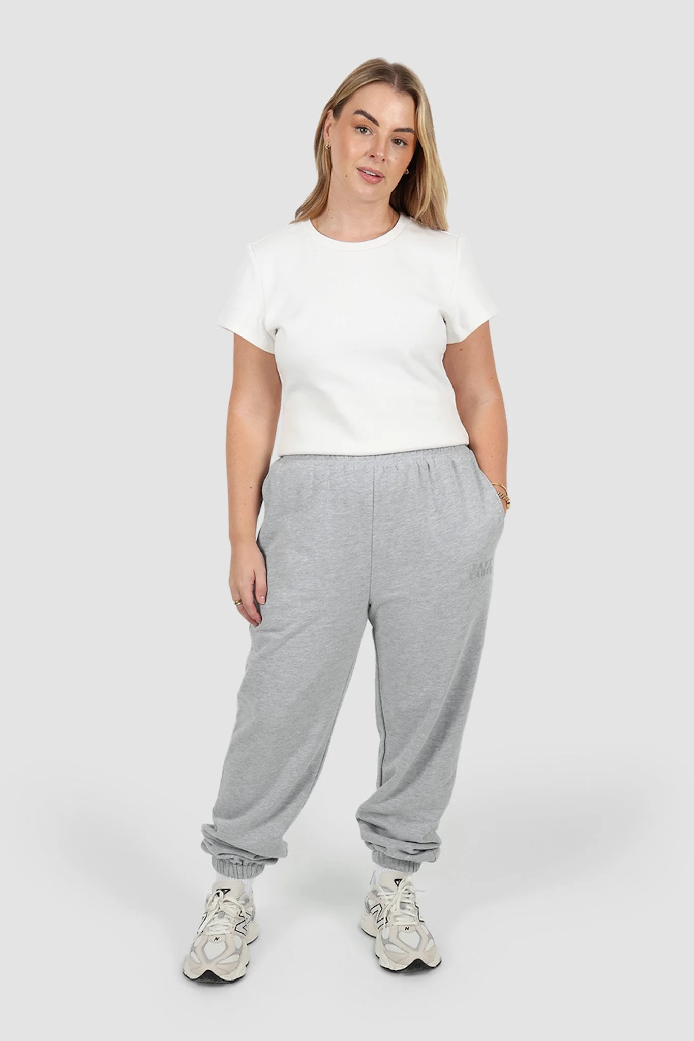 FAYT LOGO CUFF SWEATPANT GREY MARLE - Image 8