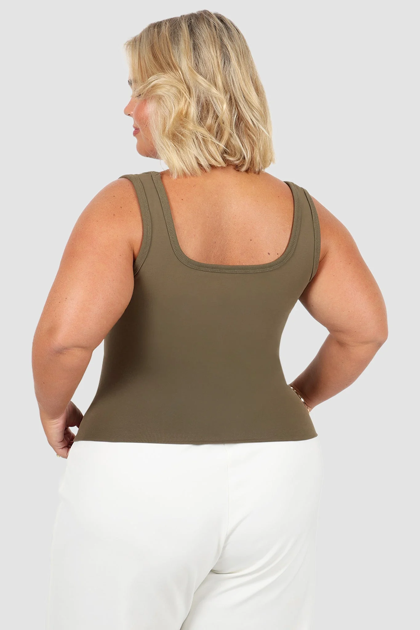 FAYT LOGO TANK OLIVE - Image 4