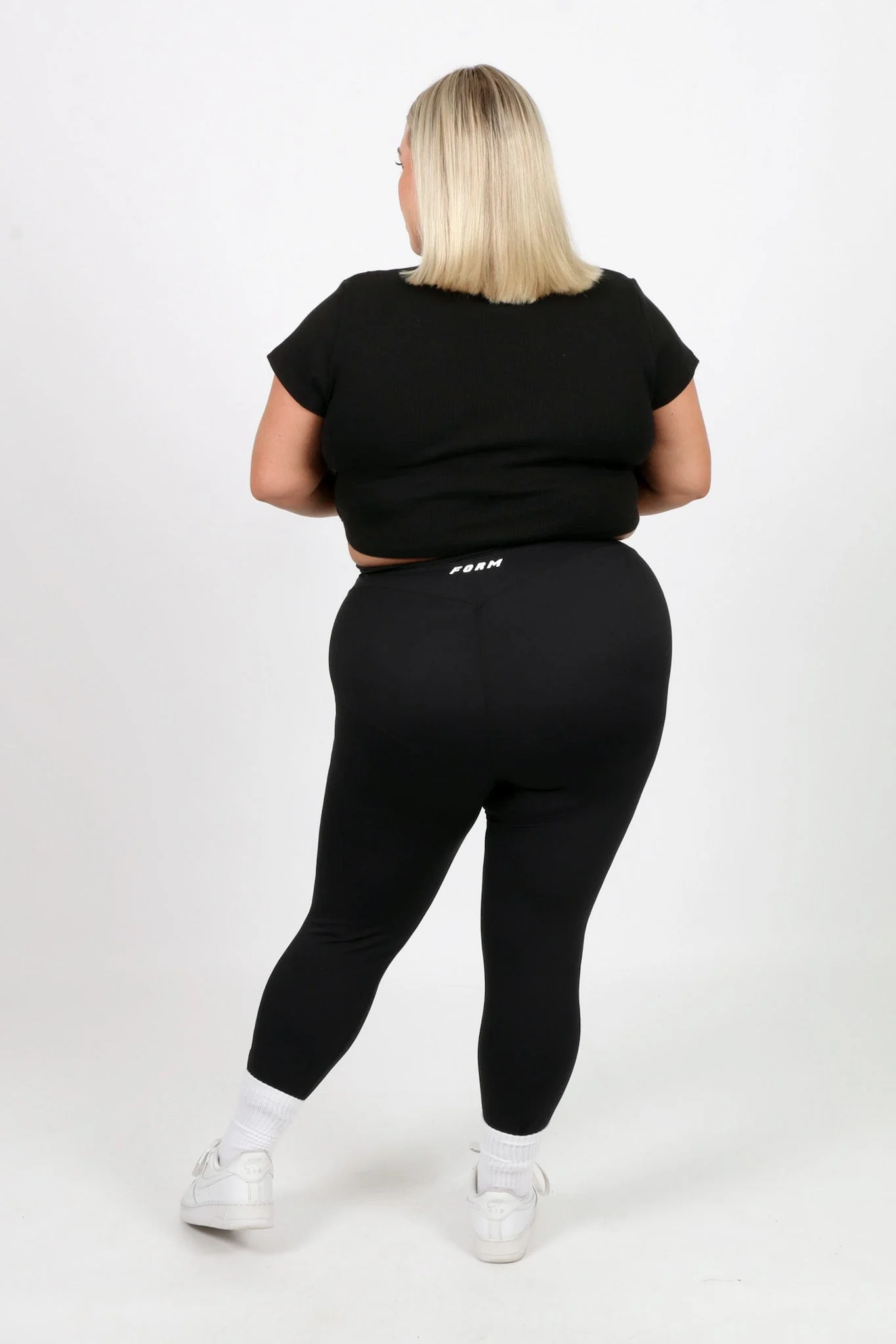 FORM BASE TIGHT 7/8 BLACK - Image 8
