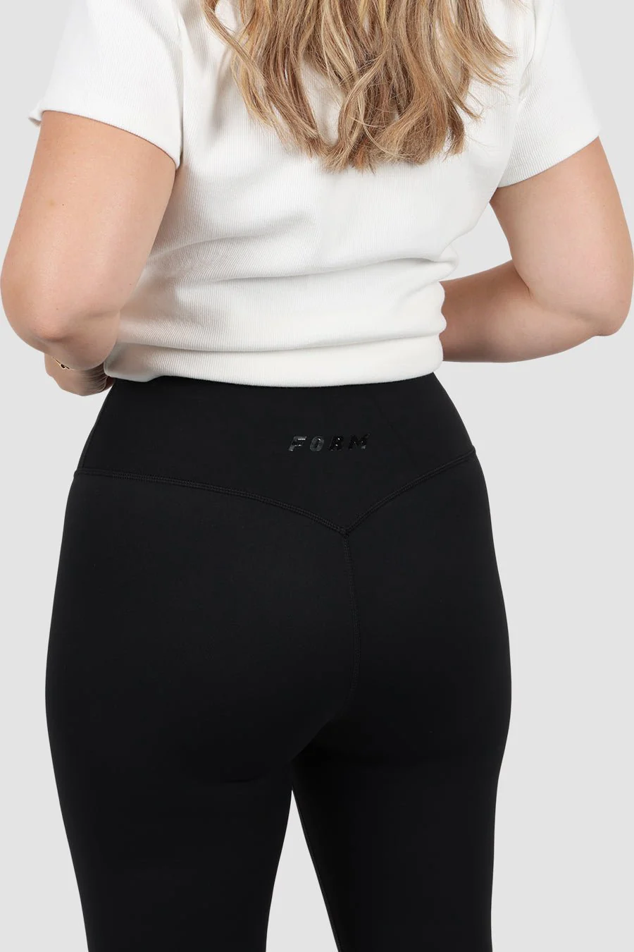 FORM BASE TIGHT 7/8 BLACKOUT - Image 6