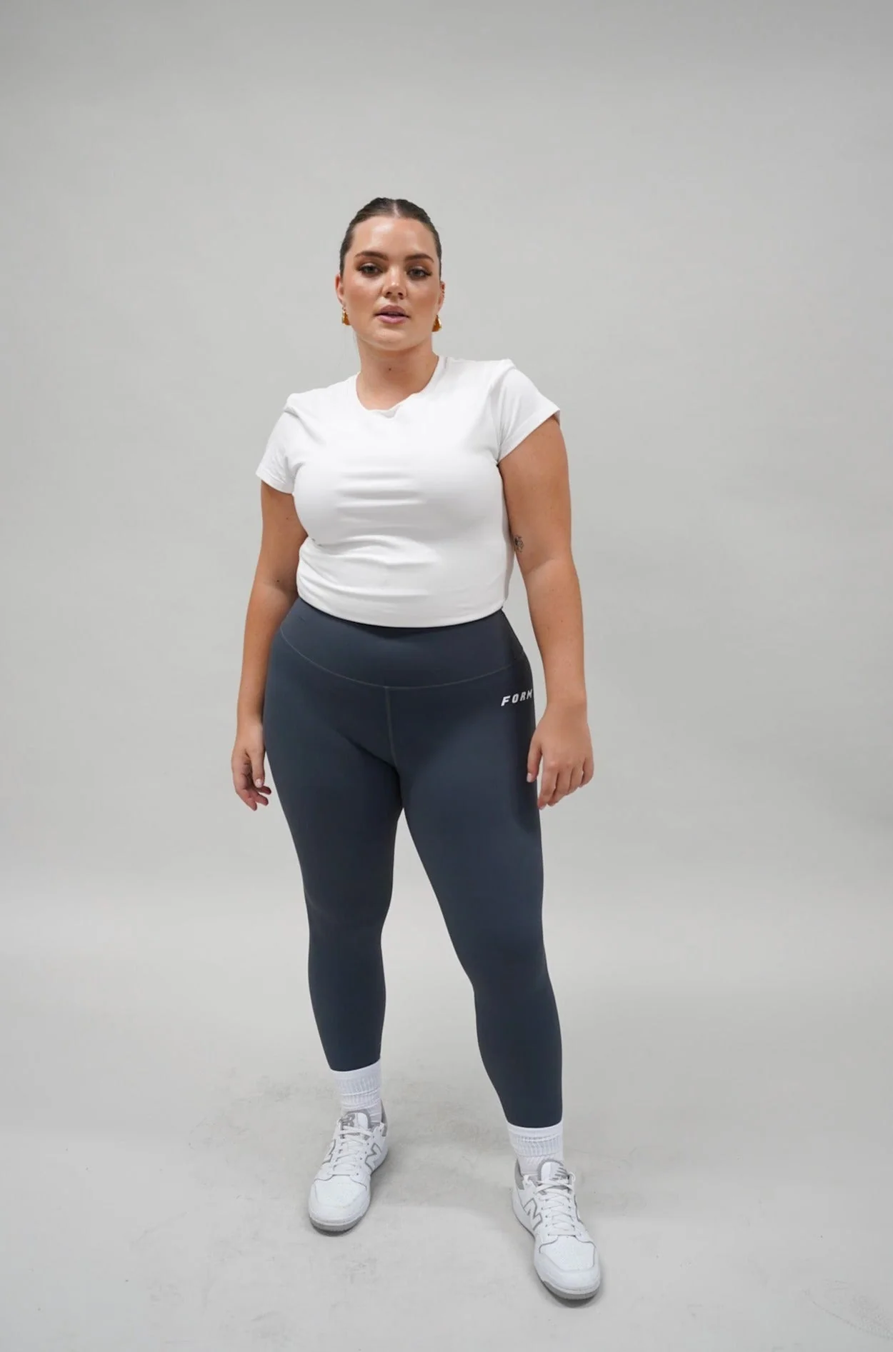 FORM BASE TIGHT 7/8 GREY - Image 4