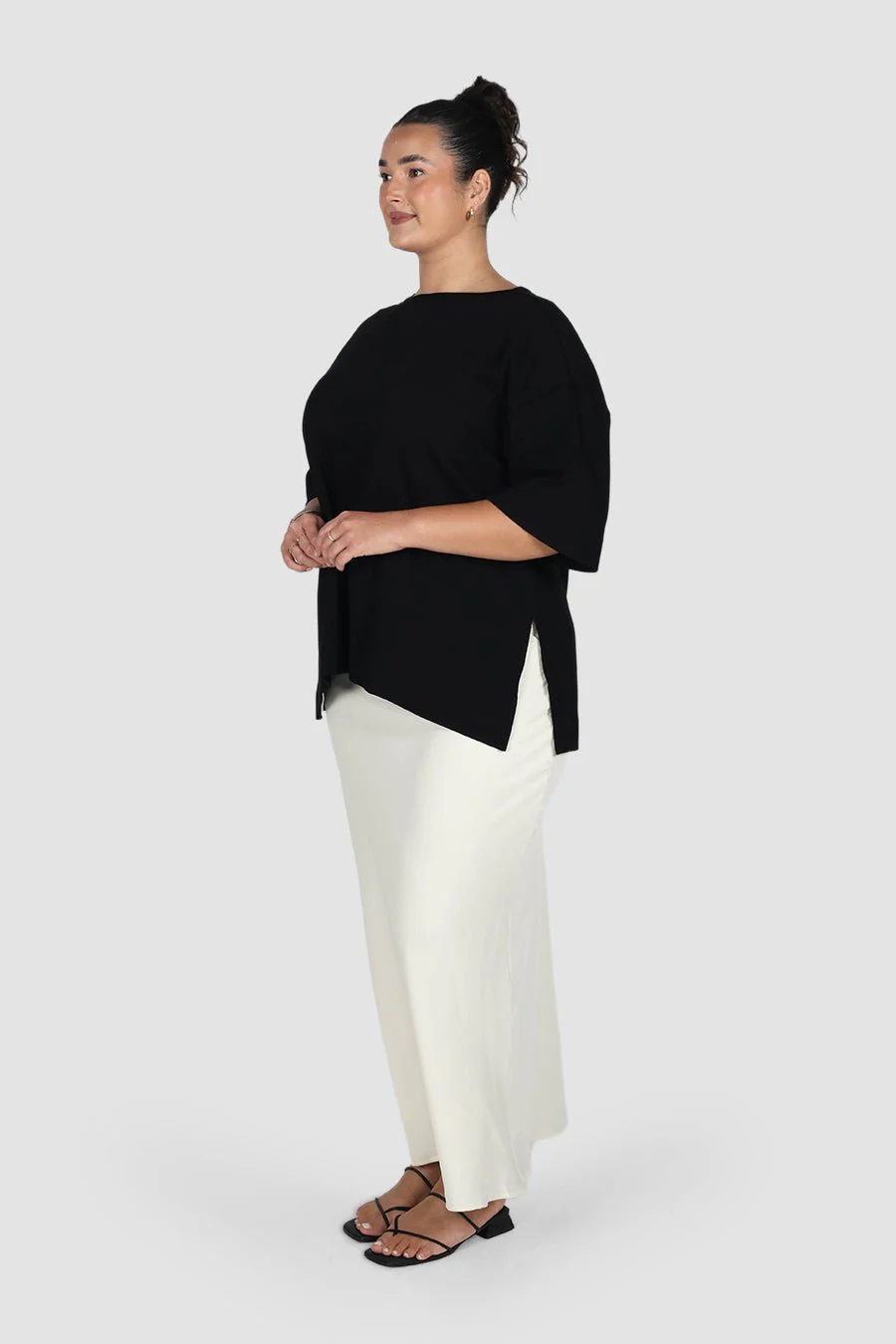 HAVEN OVERSIZED TEE BLACK - Image 4