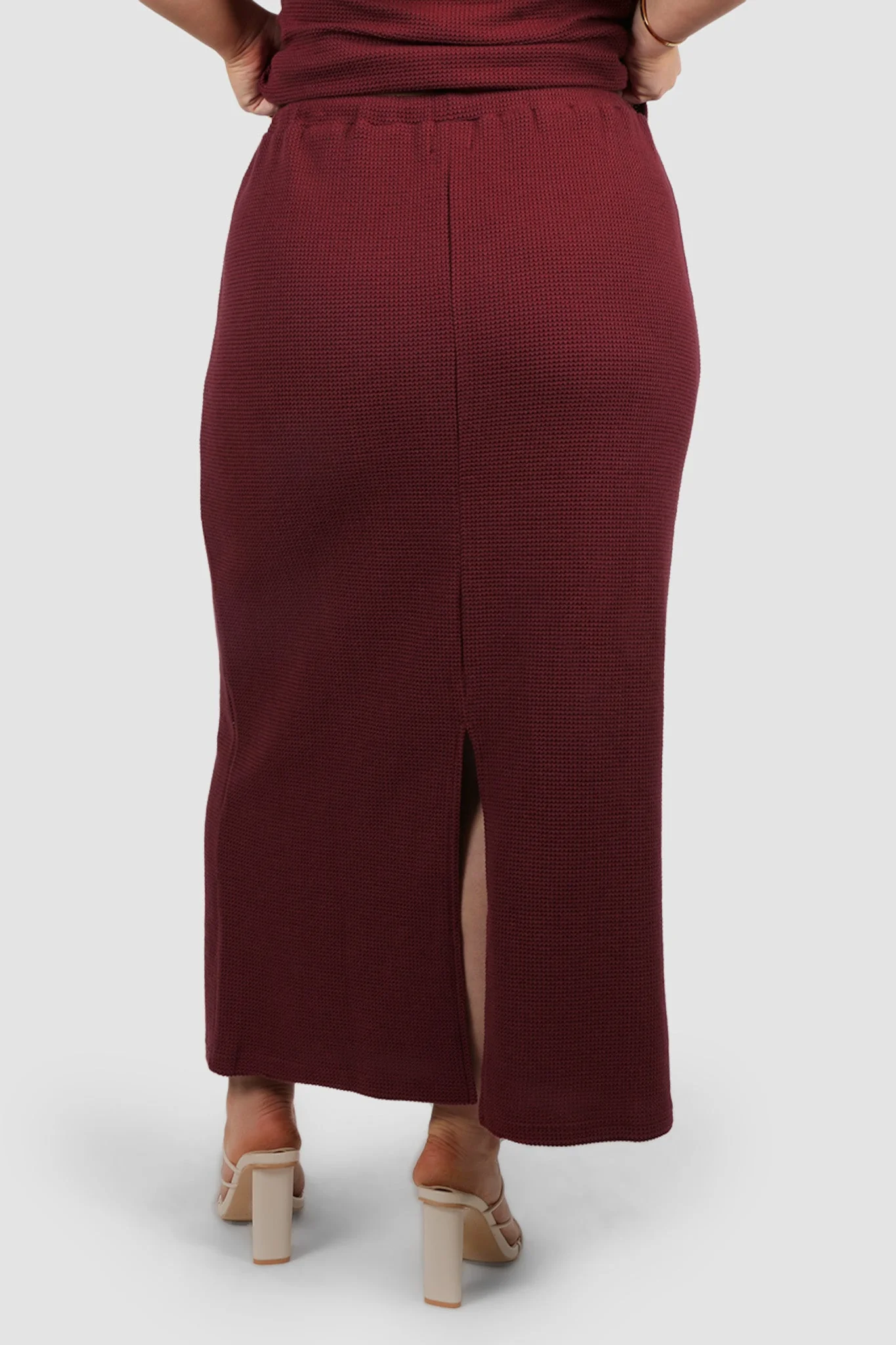 MARLEY WAFFLE MAXI SKIRT MERLOT - Image 4