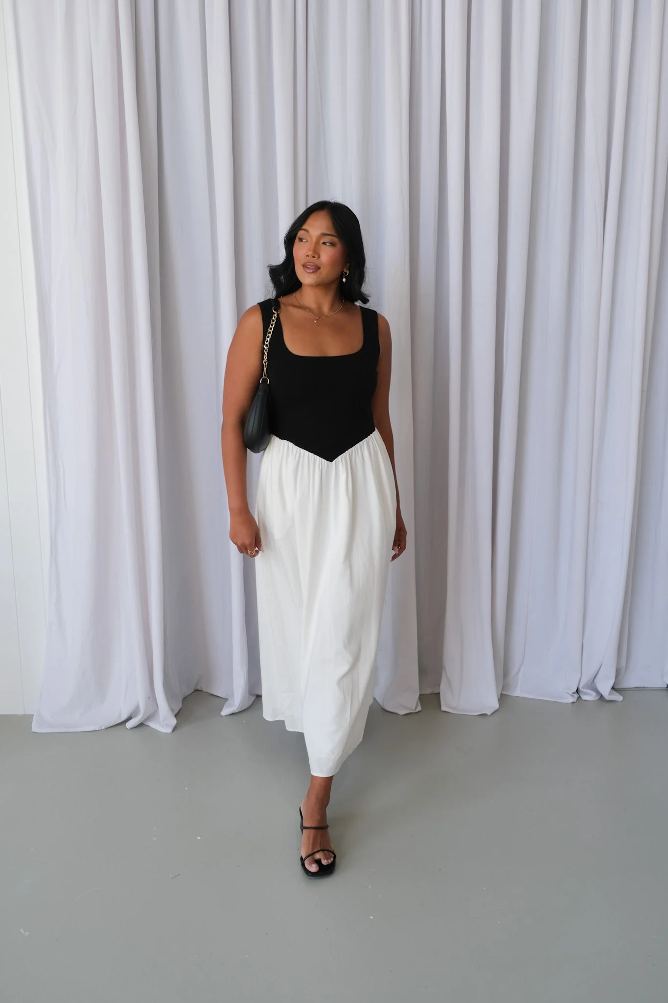 MYRA DRESS B&W - Image 8