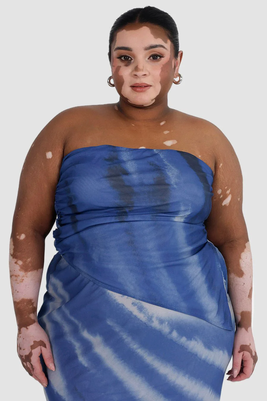 NAELLA ASYMMETRICAL TOP AZURE WASH - Image 3