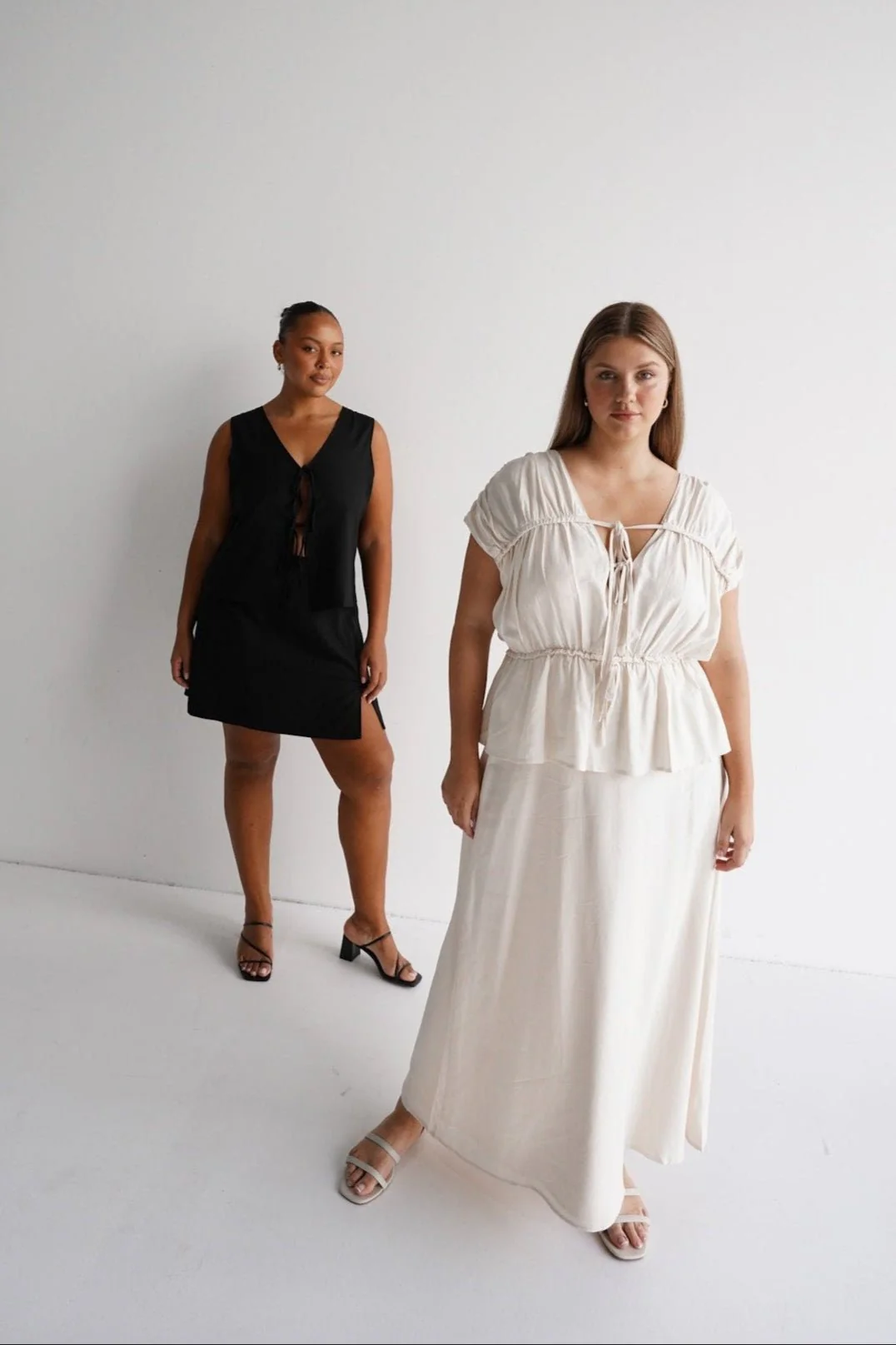NIA SKIRT NEUTRAL - Image 3