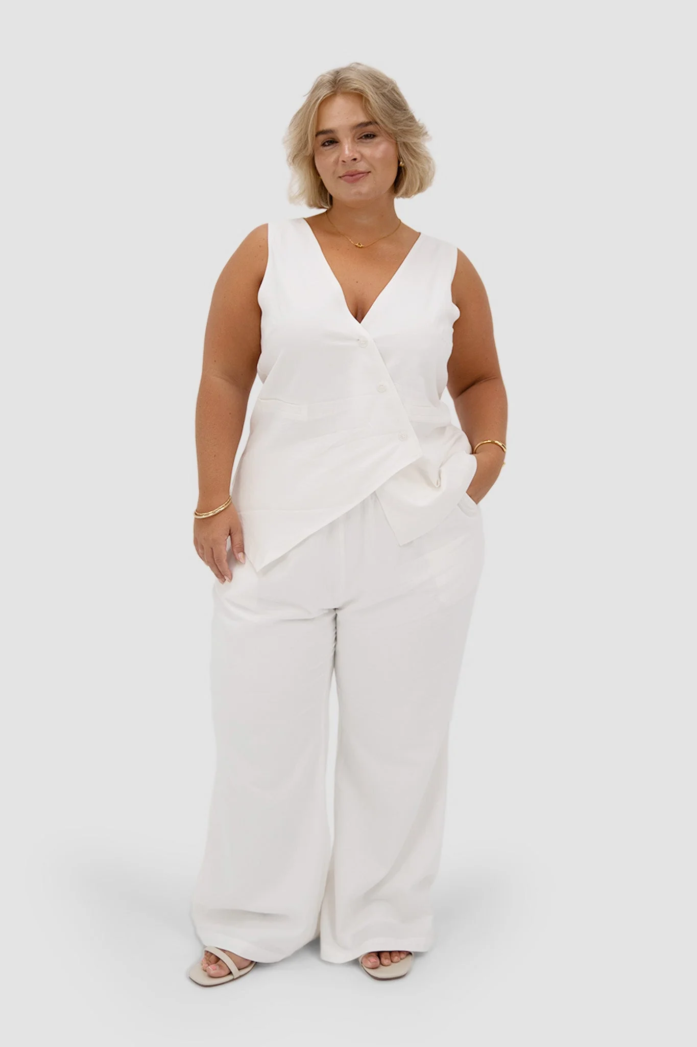 NIXIE TOP WHITE - Image 6