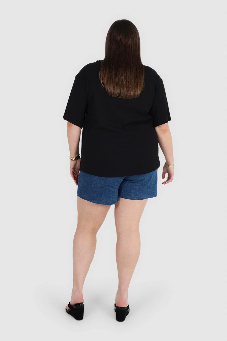NOLYN RIB TEE BLACK - Image 4