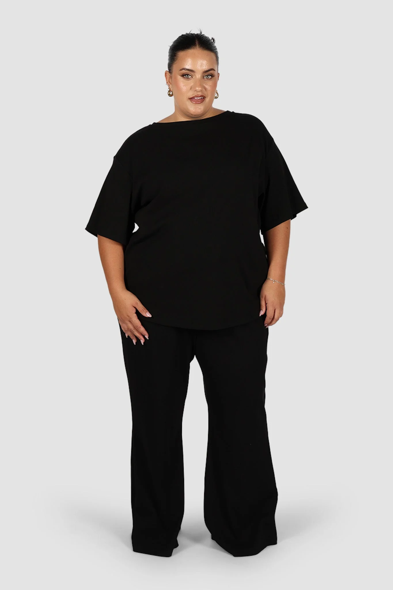 NOLYN RIB TEE BLACK - Image 8
