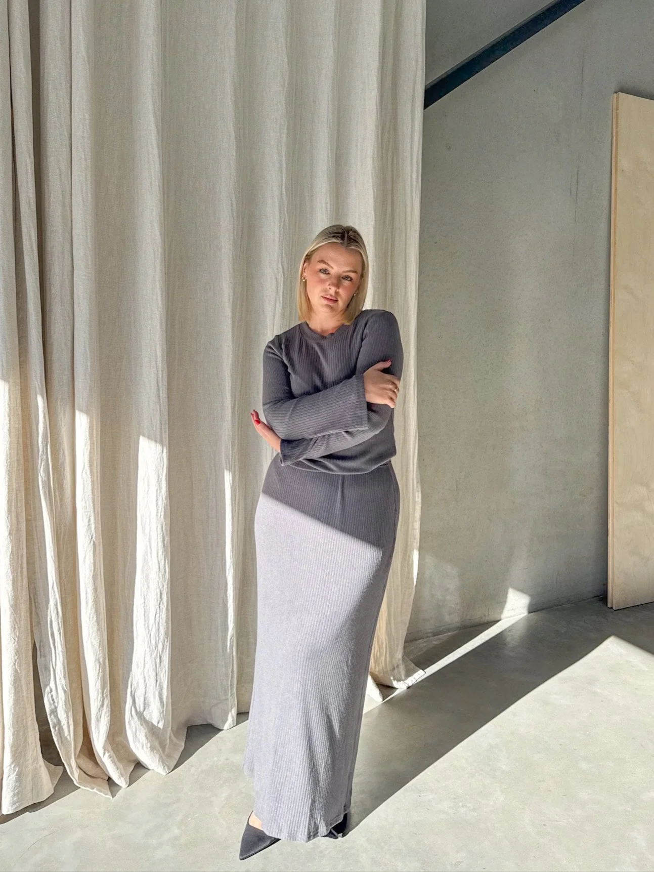 PETRA SKIRT CHARCOAL
