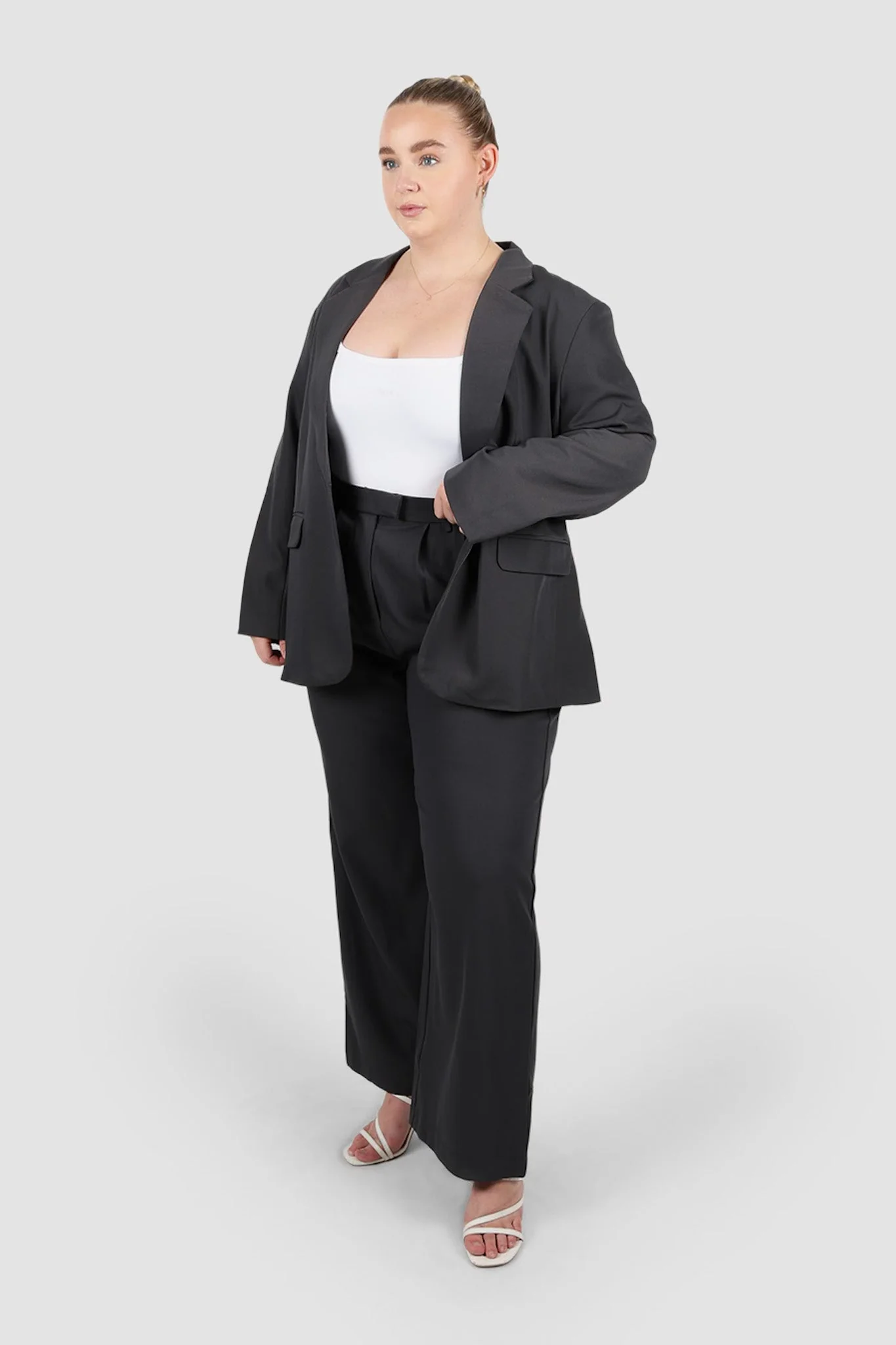 PORSCHA BLAZER CHARCOAL - Image 4