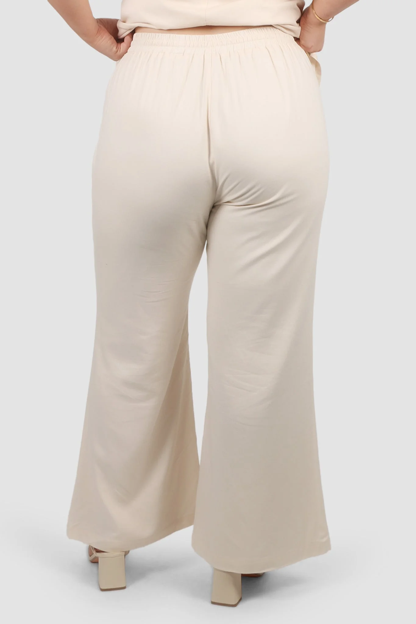 RAYA PANTS NEUTRAL - Image 8