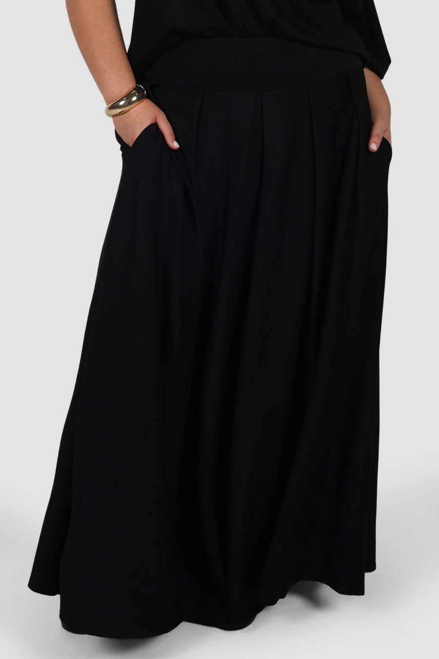 REIGN SKIRT BLACK - Image 3