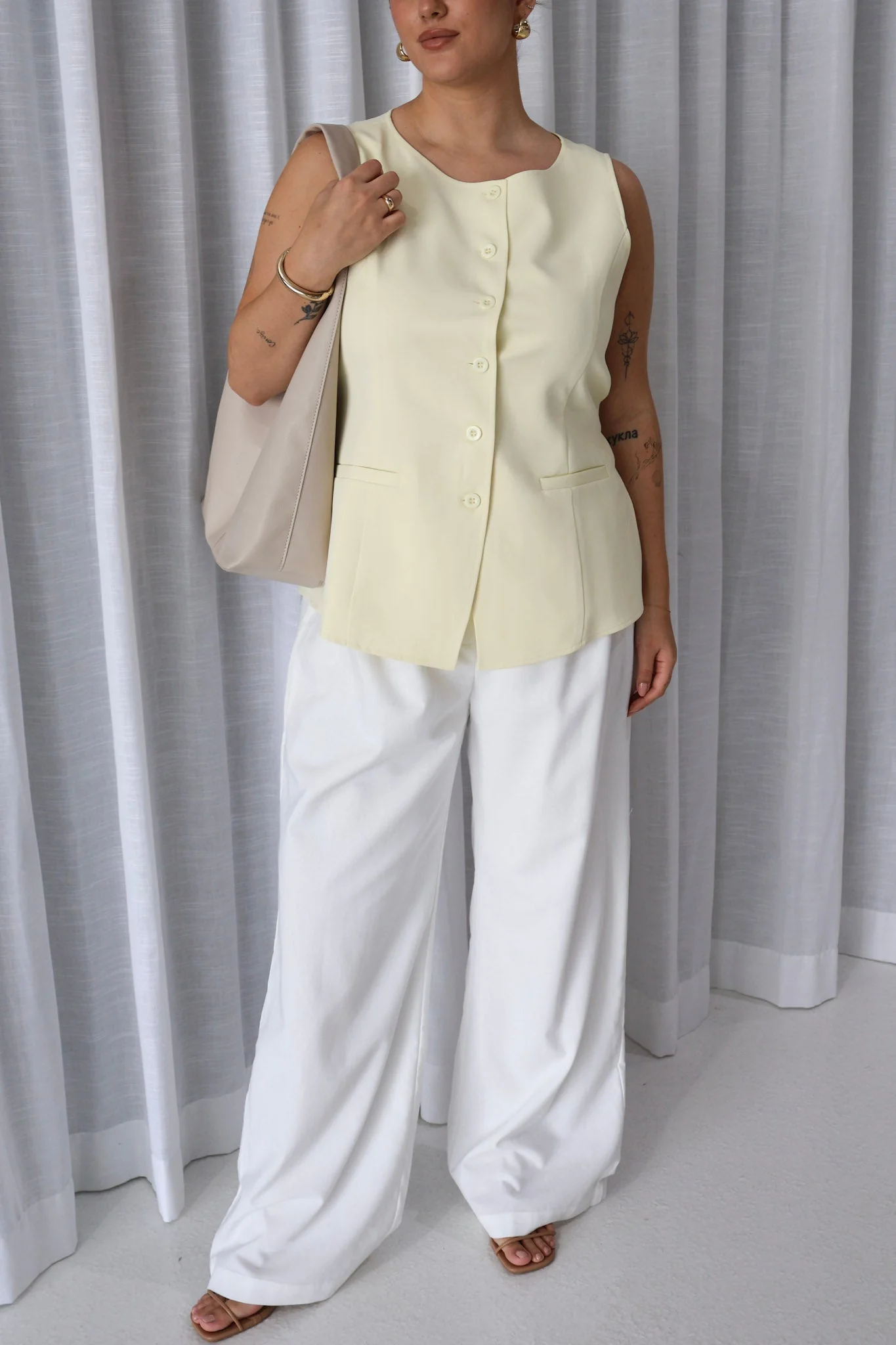 ROMIE VEST BABY YELLOW