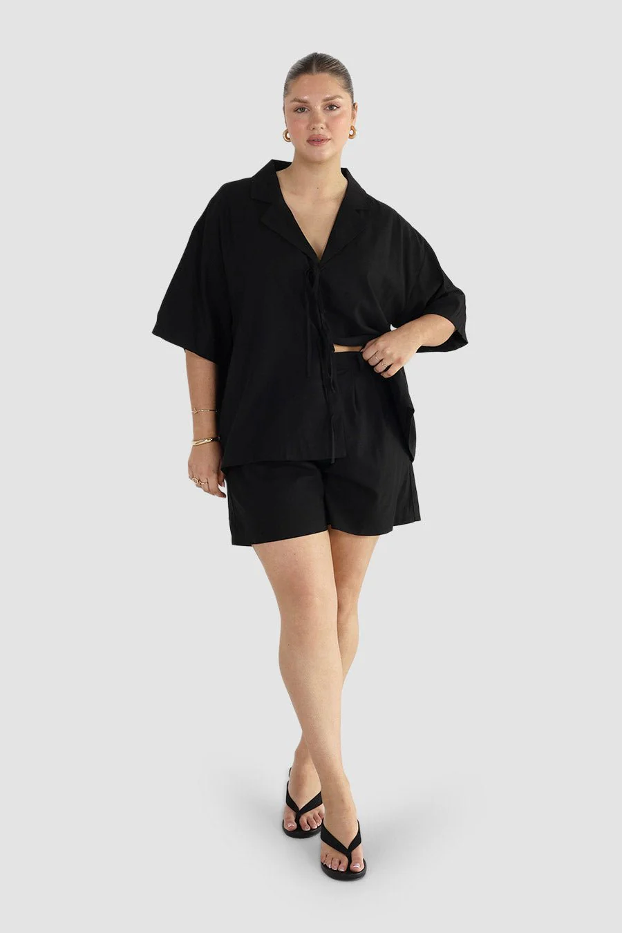 RUBEN LINEN BLEND SHORTS BLACK
