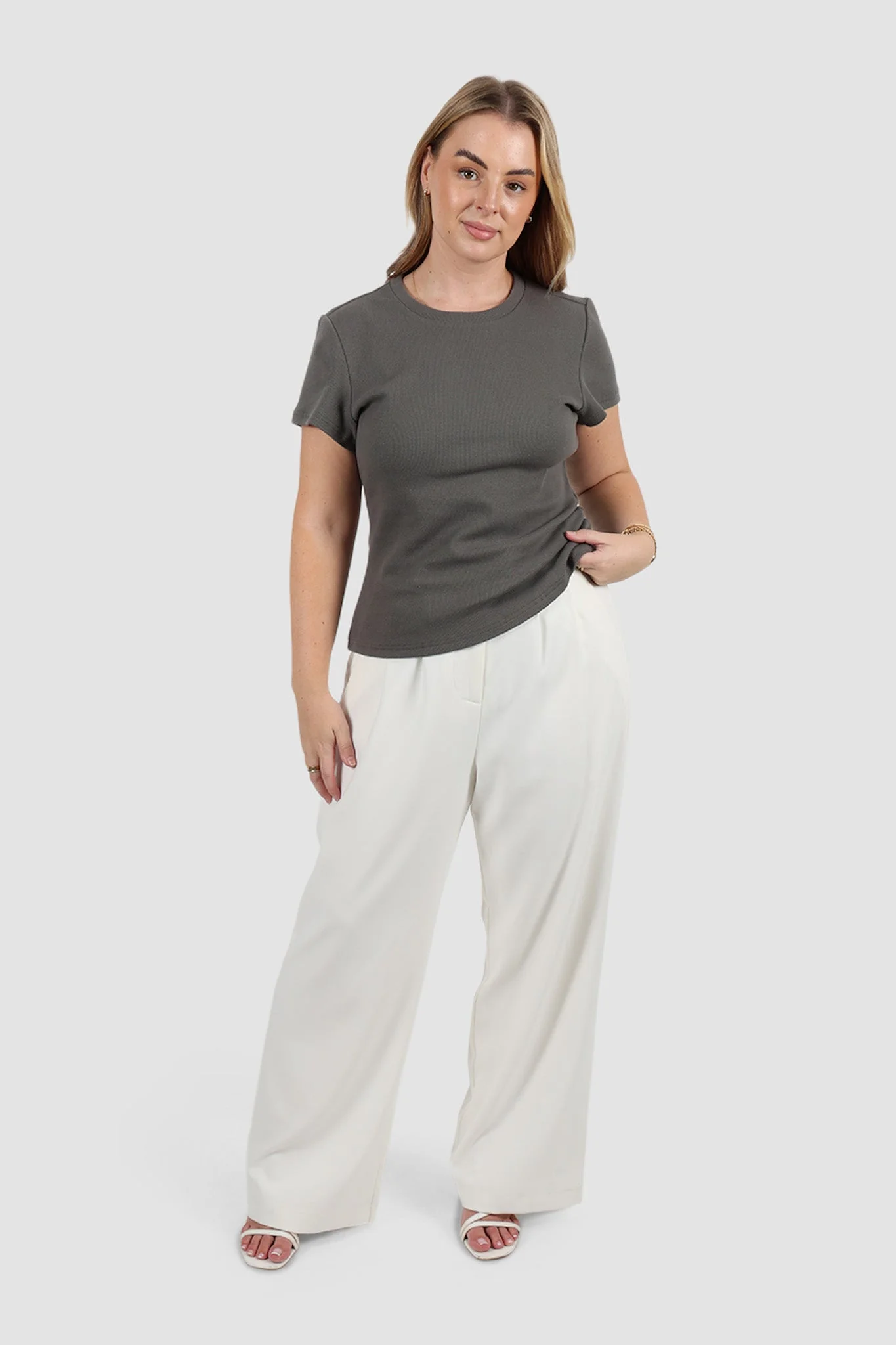 SAVANNAH RIB TEE GREY - Image 5