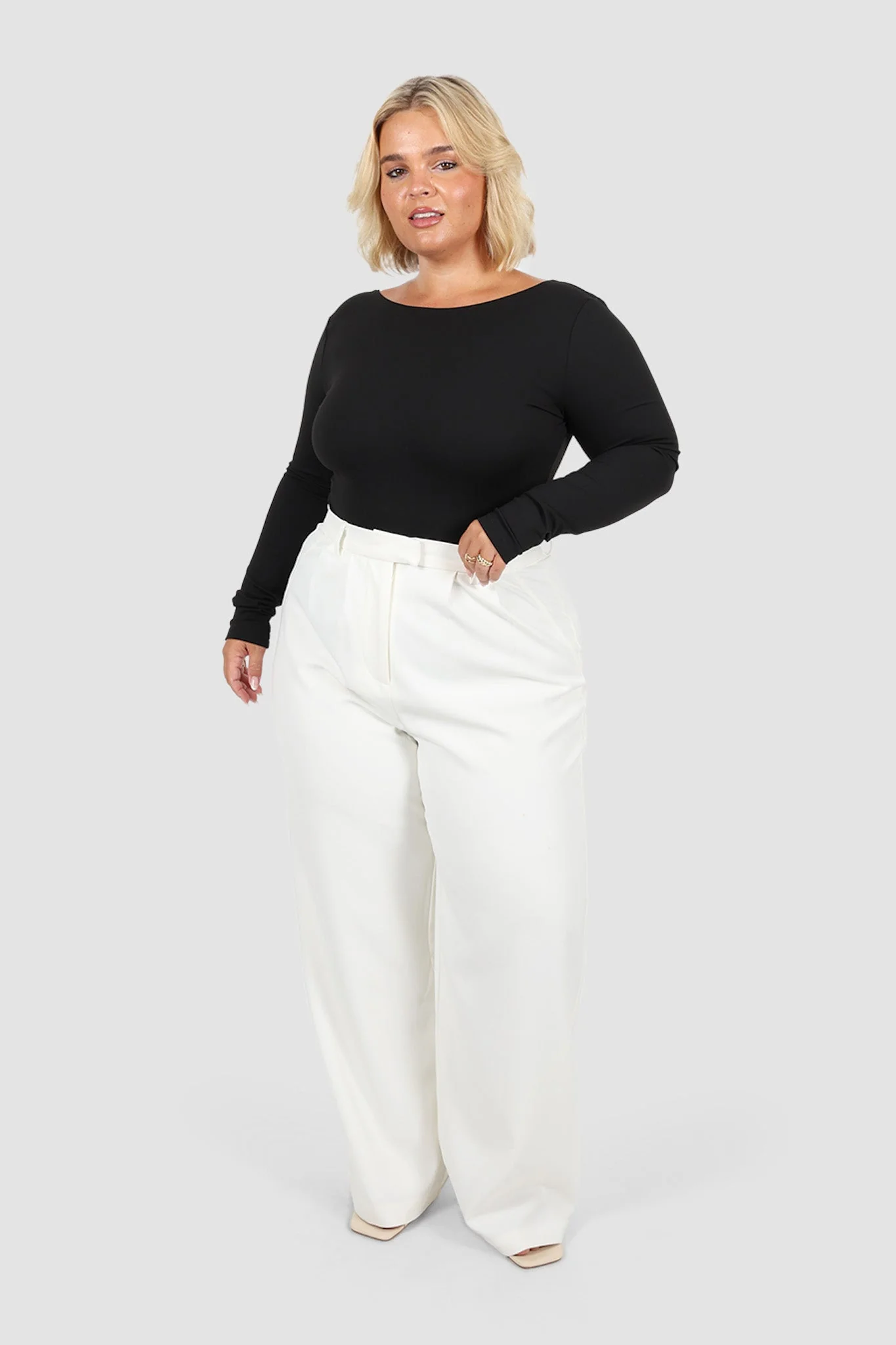 SCOOP BACK BODYSUIT BLACK - Image 3