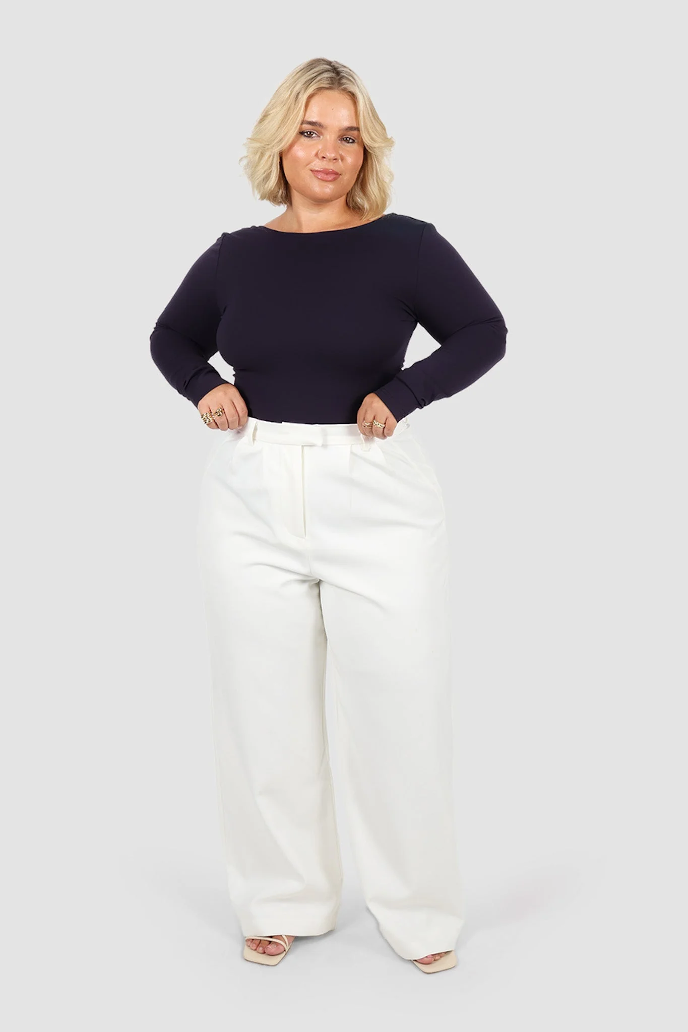 SCOOP BACK BODYSUIT NAVY - Image 10
