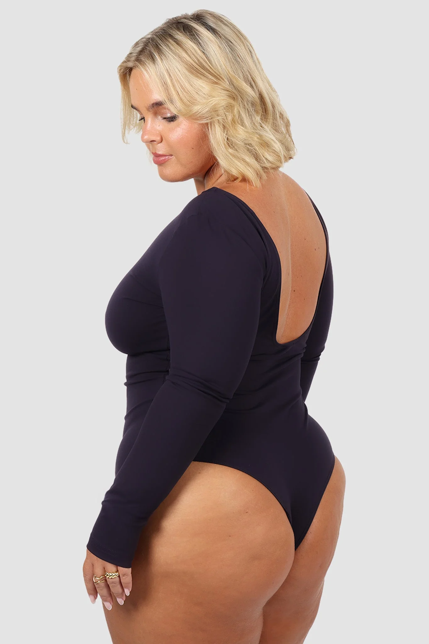 SCOOP BACK BODYSUIT NAVY - Image 3