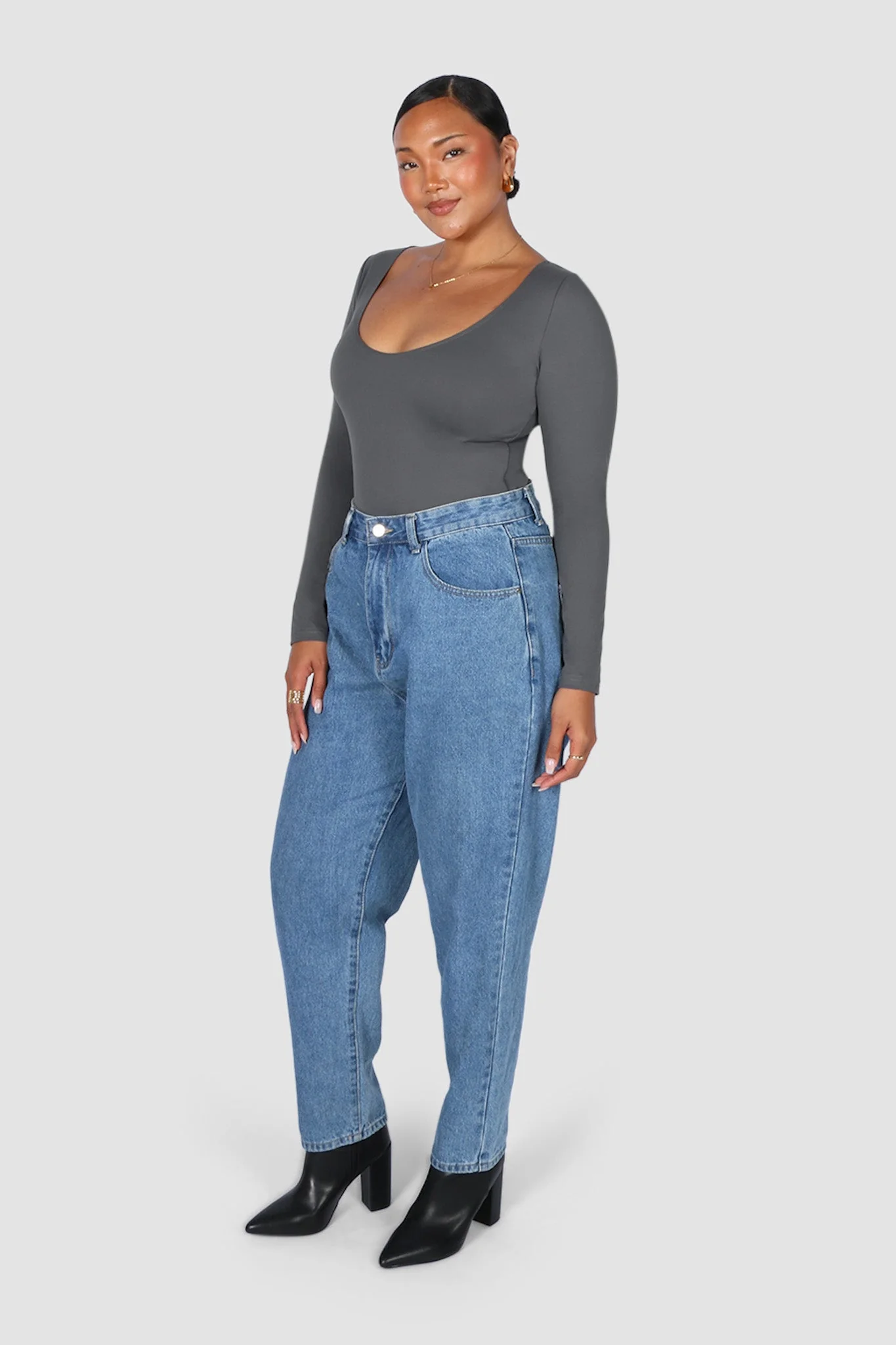 SCOOP NECK BODYSUIT GREY - Image 11