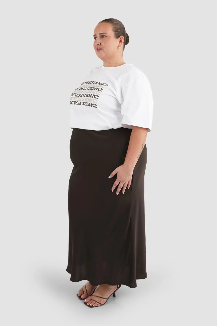 SOFT IS STRONG SIGNATURE TEE WHITE - Image 5
