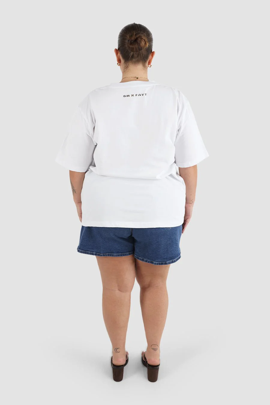 SOFT IS STRONG SIGNATURE TEE WHITE - Image 6