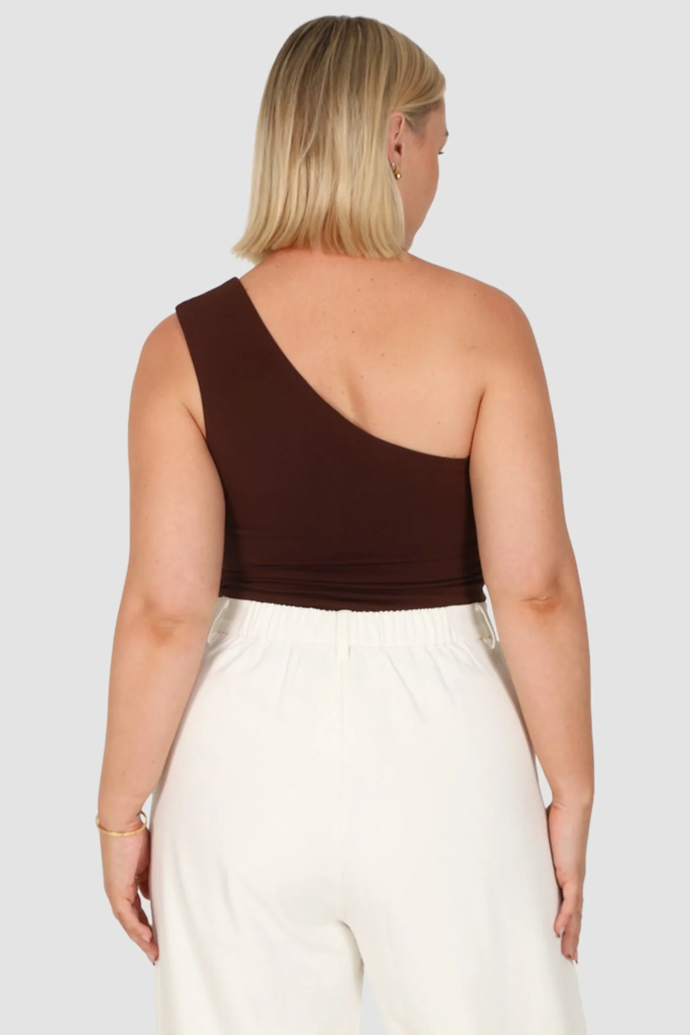 SULLIVAN ONE SHOULDER TOP CHOC - Image 6