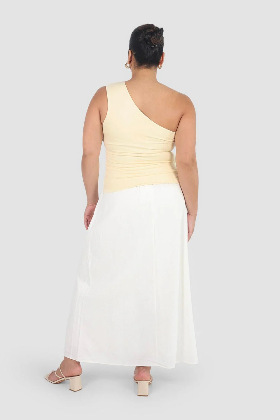 SULLIVAN ONE SHOULDER TOP SOFT BUTTER - Image 5