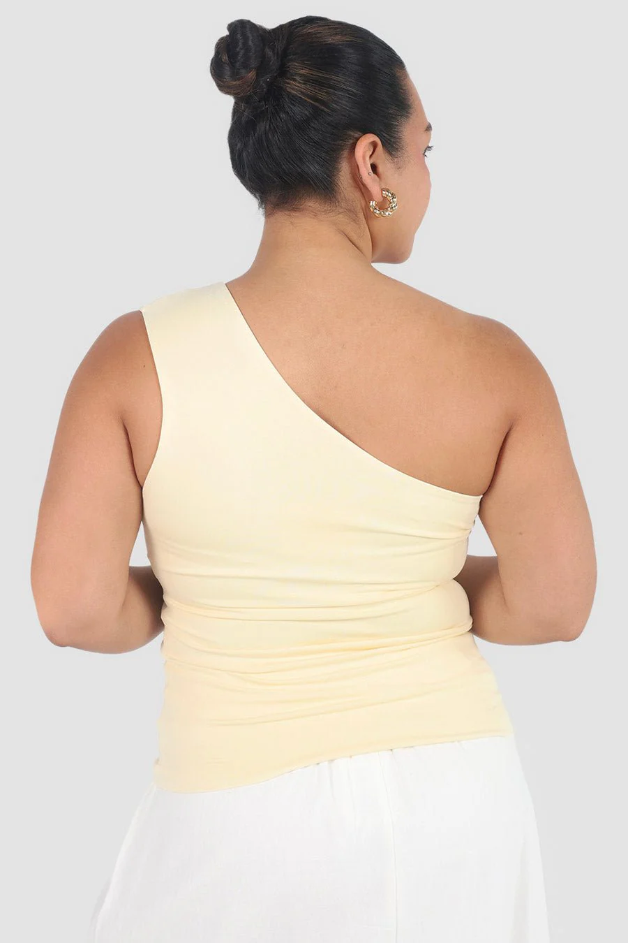 SULLIVAN ONE SHOULDER TOP SOFT BUTTER - Image 6