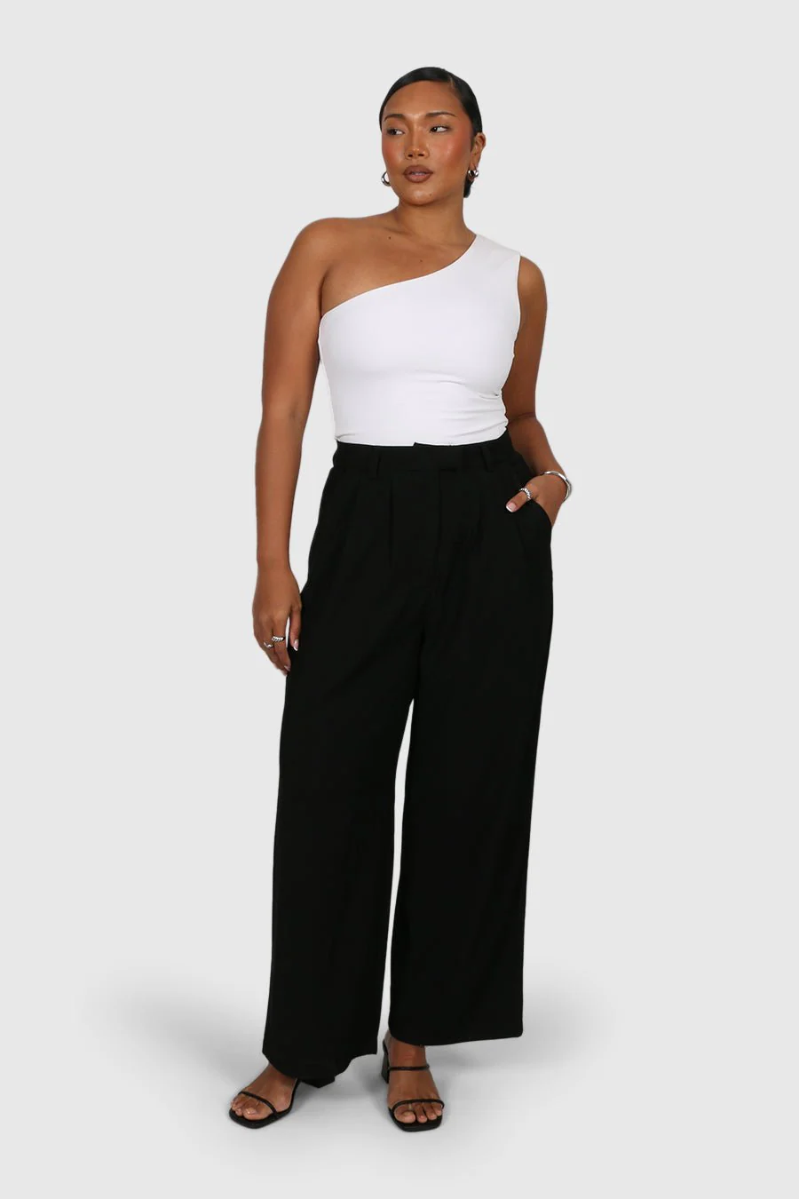 SULLIVAN ONE SHOULDER TOP WHITE - Image 5