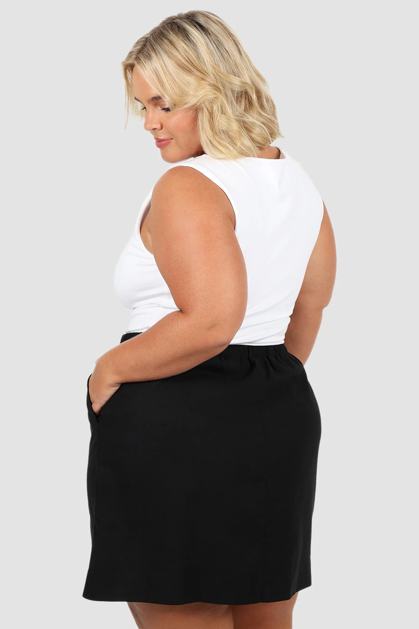 TORIA SKIRT BLACK - Image 4