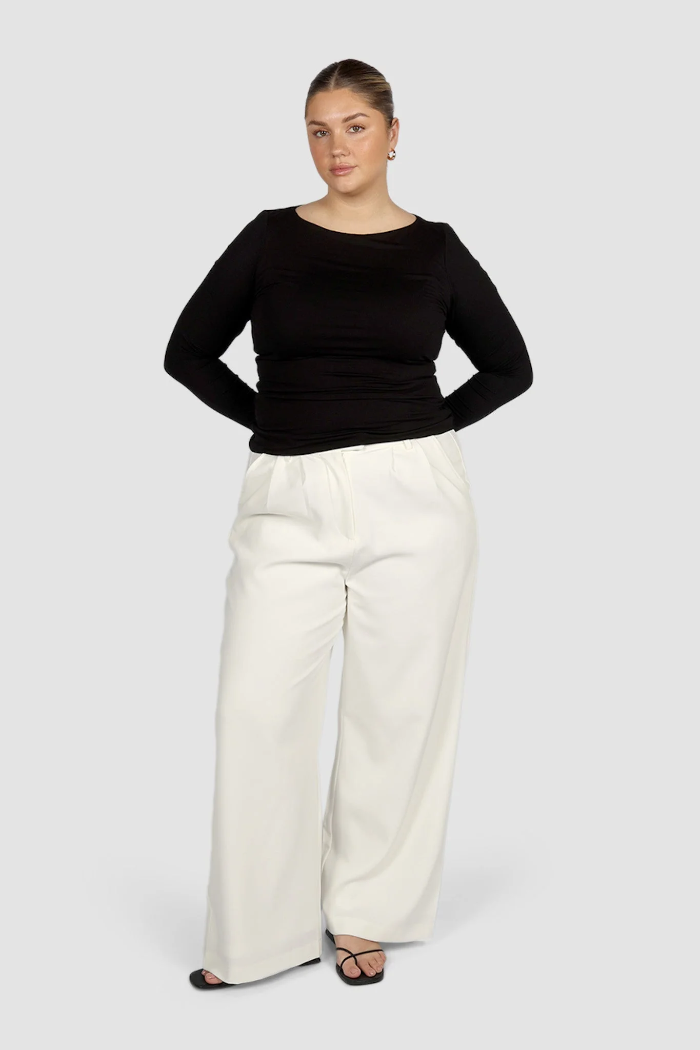 ULTRASOFT ORLA TOP BLACK - Image 4