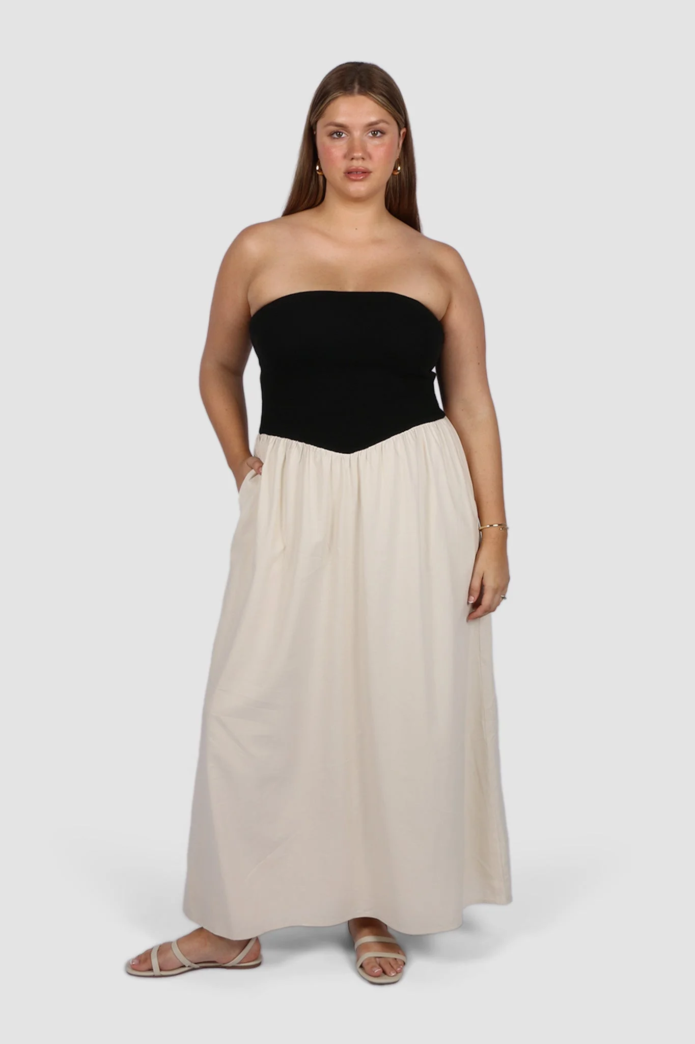 VELLA DRESS NEUTRAL/BLACK - Image 6