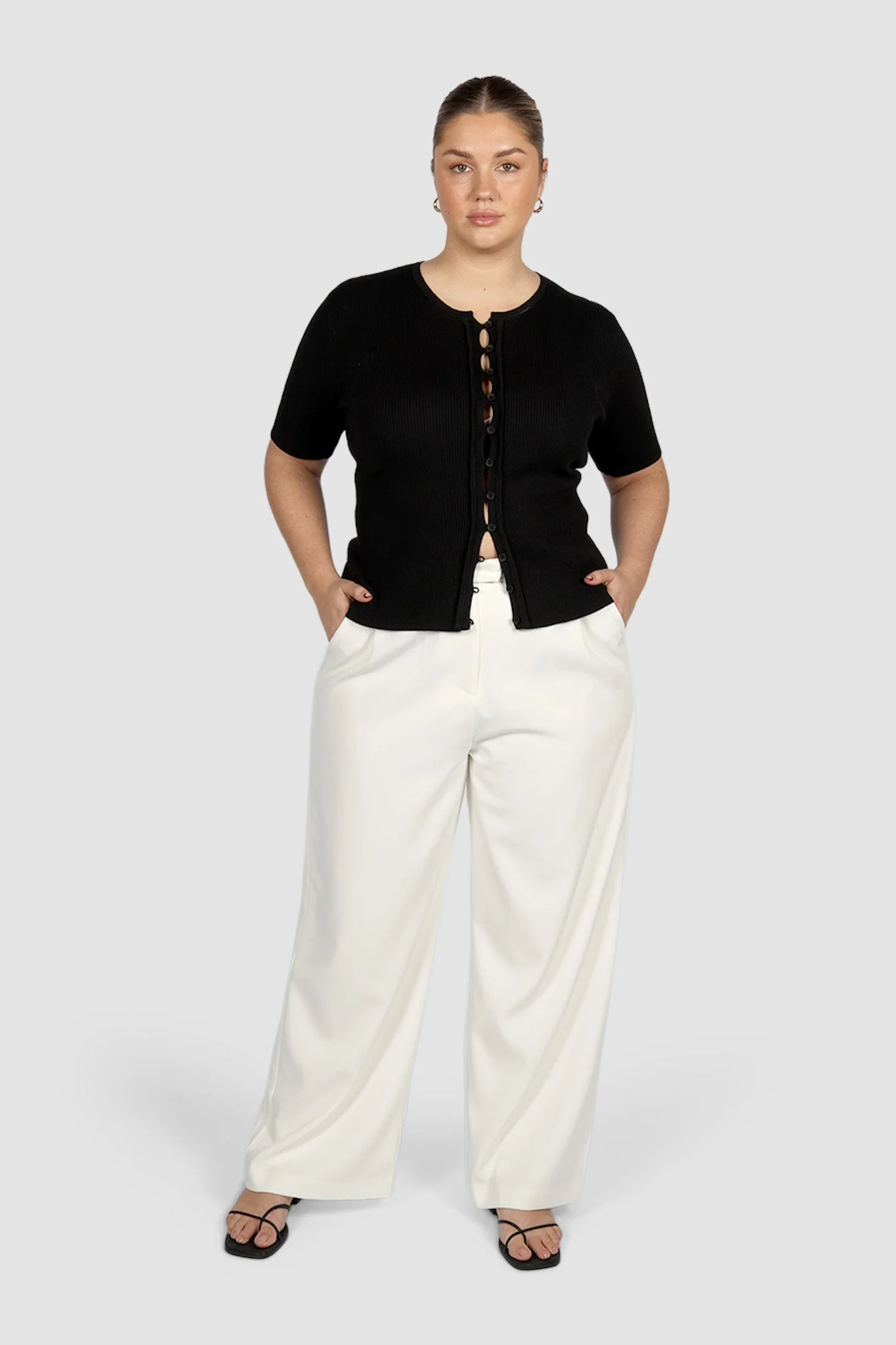 WREN S/S KNIT TOP BLACK - Image 9